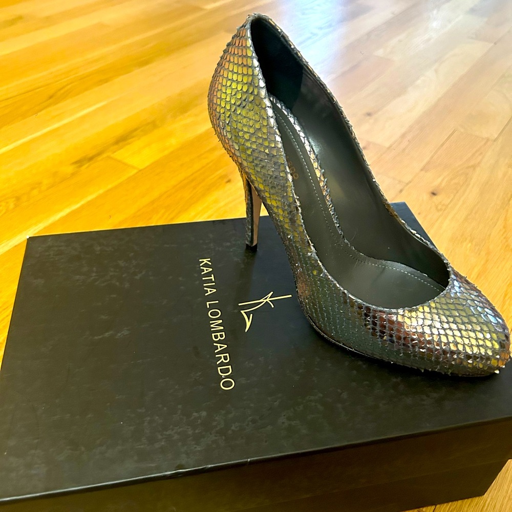 Katia Lombardo. Made in Italy silver shoes. Worn one time